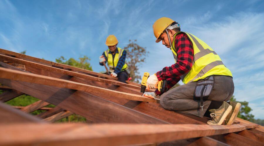 Expert top industrial roofings services in Alpha, MI
